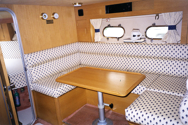 Cushions 013